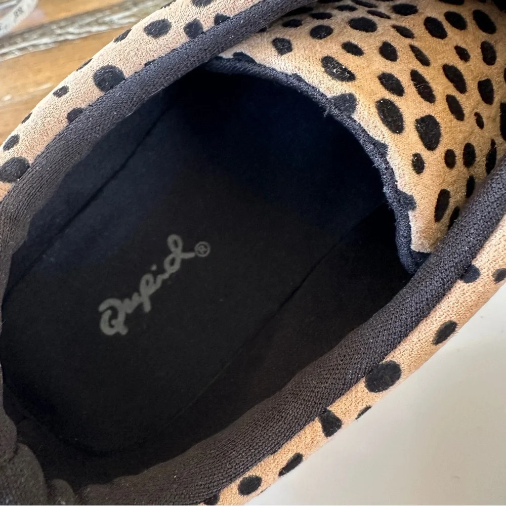 Qupid Tan and Black Spotted Slip-On Sneakers Size 8.5
